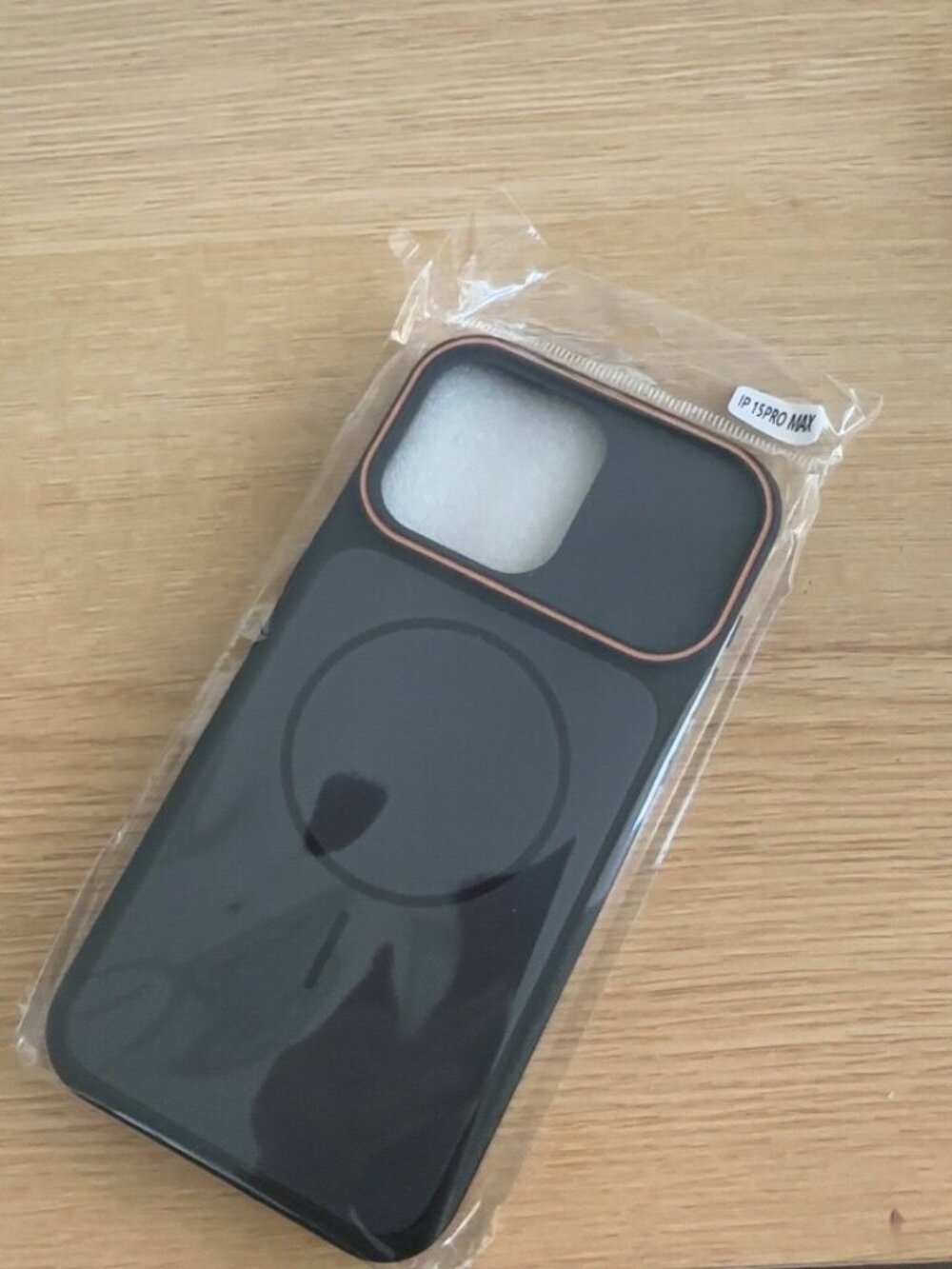 Sleek Modern Phone Case | MagSafe Compatible